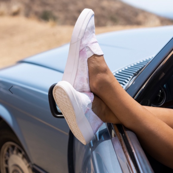 Roxy Rae Slip-On Shoes - Size 7 - Picture 2 of 8